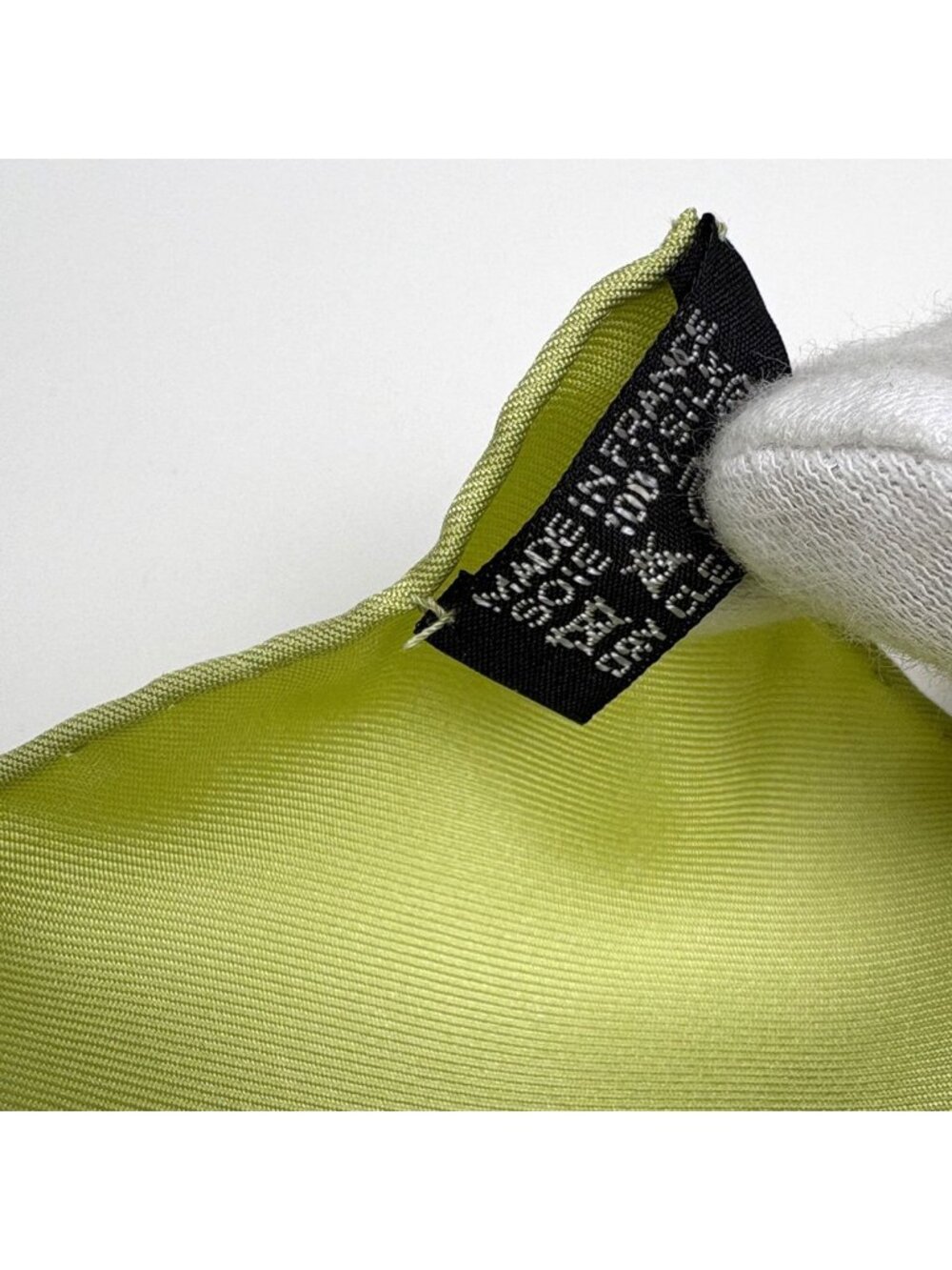 Hermes Carre 90 Avalcadour Scarf Cavalcadour Silk Green Multicolor - Picture 3 of 5